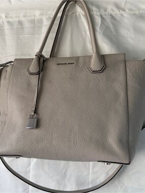 Michael Kors Tote